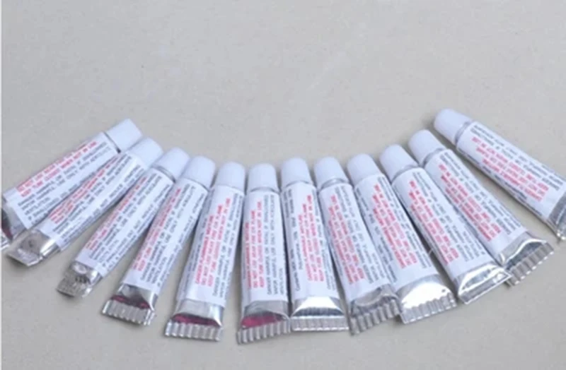PVC Puncture Repair Patch Glue Kit Adhesive For Inflatable Toy Swimming Pools Float Air Bed Dinghies (1)