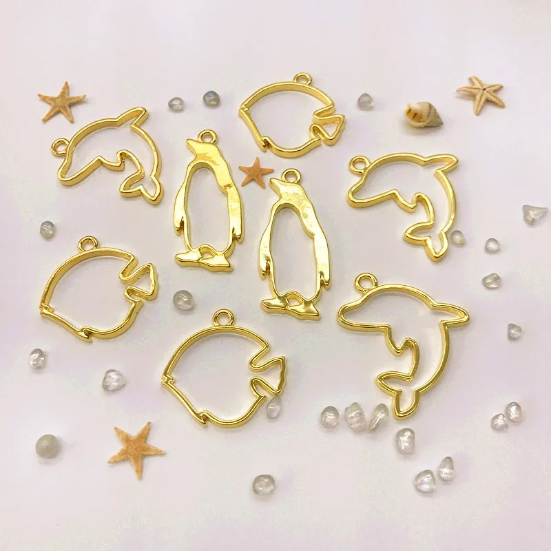 

5 pcs/lot Penguin dolphins Metal Frame Pendant Gold Charm Bezel Setting Cabochon Setting UV Resin Charm