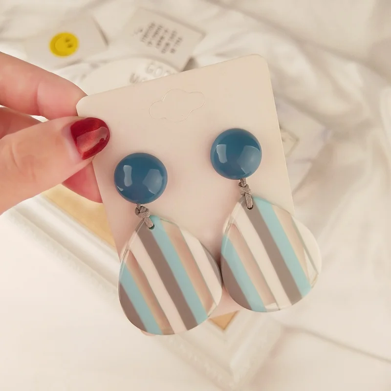 Guanlong Classic Fashion Resin Earring for Women Big Long Round Geometric Acrylic Drop Earring for Girls Elegant Wedding Jewelry (2)