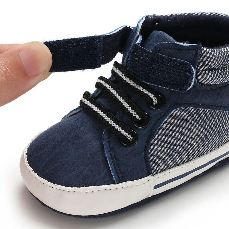 Детская обувь с мягкой подошвой для девочек и мальчиков; повседневная обувь для новорожденных с крючками; белые кроссовки для детей 0-18 месяцев;