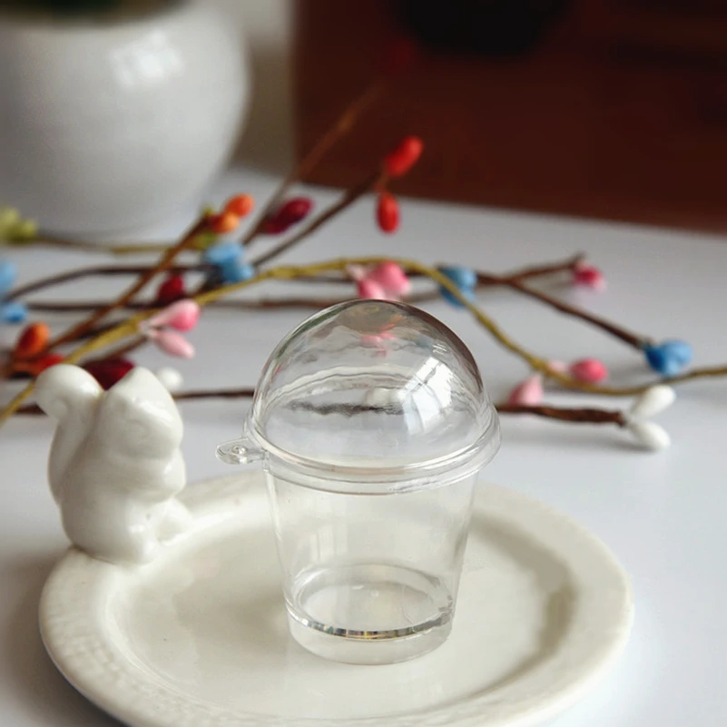 

20PCS Cups+20PCS Lids 20SETS Fake Sawdust Cup With Cover Plastic Artificial Parfait Cups Round French Tiramisu Mousse Cup DIY