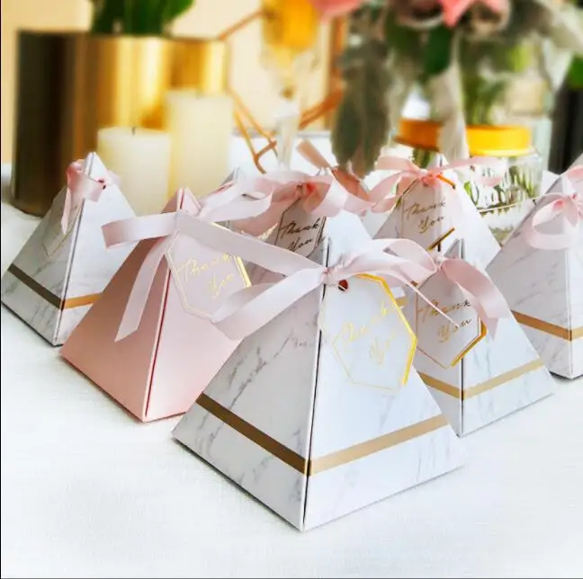

20/25/50/100pcs Creative Marble Pattern Triangular Pyramid Wedding Favors Candy Boxes Party Gift Box Bomboniera Giveaways Boxes