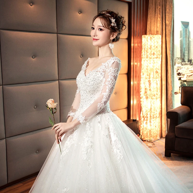 

Qi wedding dress 2019 new lace sexy v-neck long-sleeved bride married thin dream long tail female