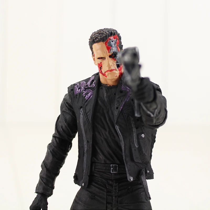 

18cm The Terminator T-800 Action Figure Arnold Schwarzenegger Commando With Gun Weapon Model Toy