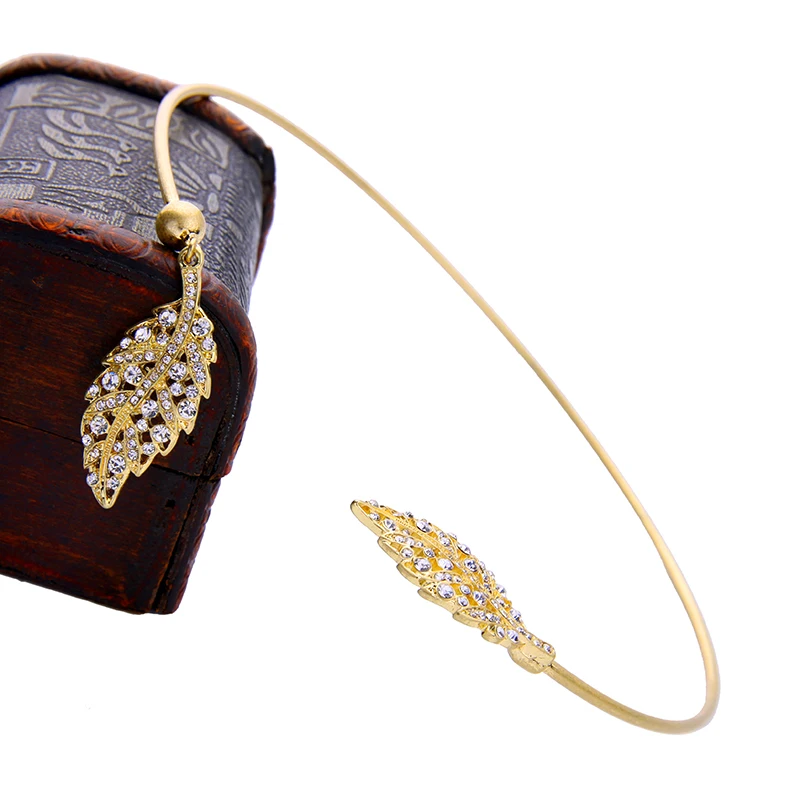 Women Necklace Torques Inlay Rhinestone Leaves Jewelry KISS ME