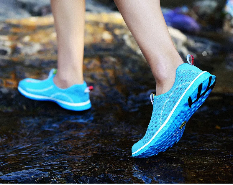 2019 summer Water Shoes Men Sneakers Quick-drying Swimming Shoes for Women Lightweight Outdoor Shoes Summer Breathable Aqua Shoes (12)
