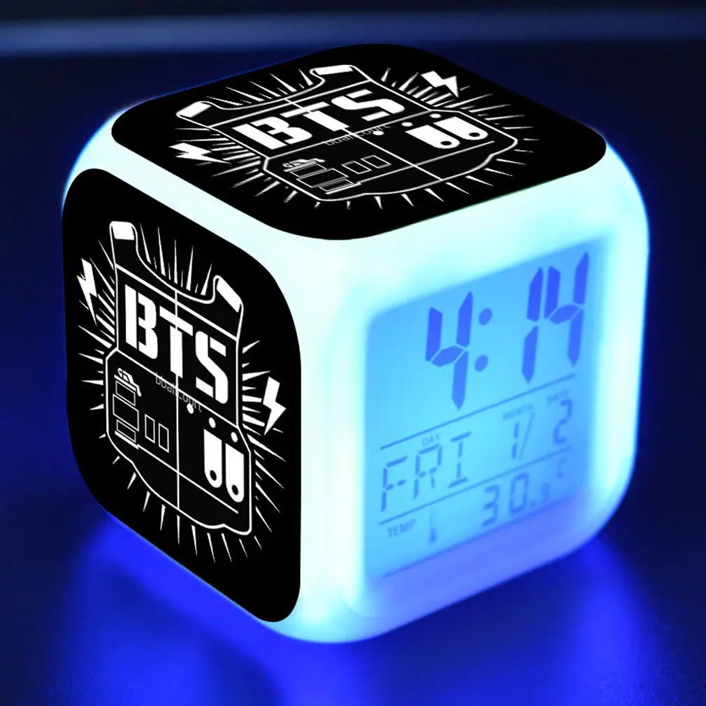 KPOP BTS кубический Цифровой Будильник Изменение цвета часы Bangtan для мальчиков светодиодный креативный ночной Светильник - Цвет: A