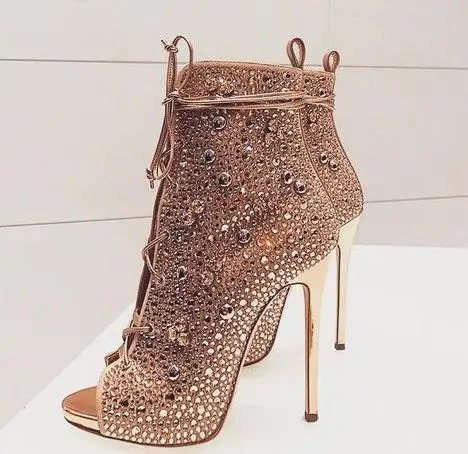 gold heels tie up