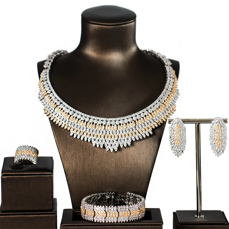 

Bridal Jewelry Sets For Women Sparkling Mirco Cubic Zircon Paved By Hand , 4pcs Wedding Sets For Women