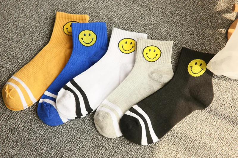 1 пара г. Новые Носки с рисунком смайлика Harajuku с двумя полосками для мужчин и женщин хлопковые носки мужские носки для влюбленных meias