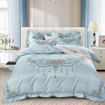 

Luxury Jacquard 4pcs King Size blue red purple Bedding Set Pretty Embroidery Duvet Cover Sets Pillowcases Pillow Covers