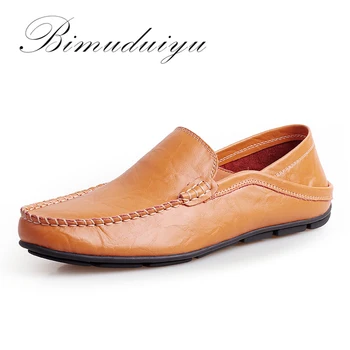 

BIMUDUIYU Men Flat Shoes Quality Leather Men Loafers Solid Black Breathable Slip-On Casual Shoes Large Sizes Soft Driving Shoes