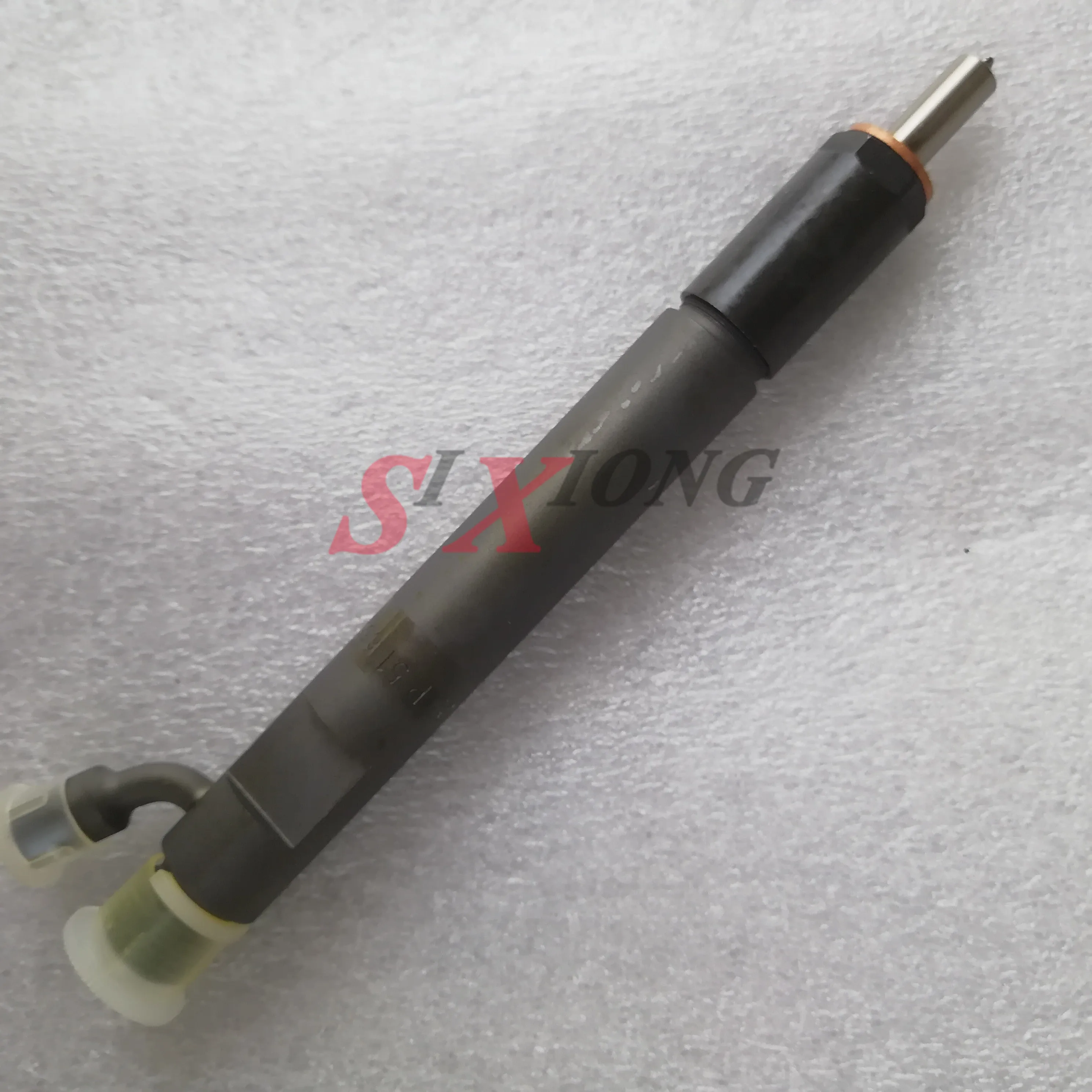 

3928384 6CT Diesel Engine Spare Parts Fuel Injector For Cummins