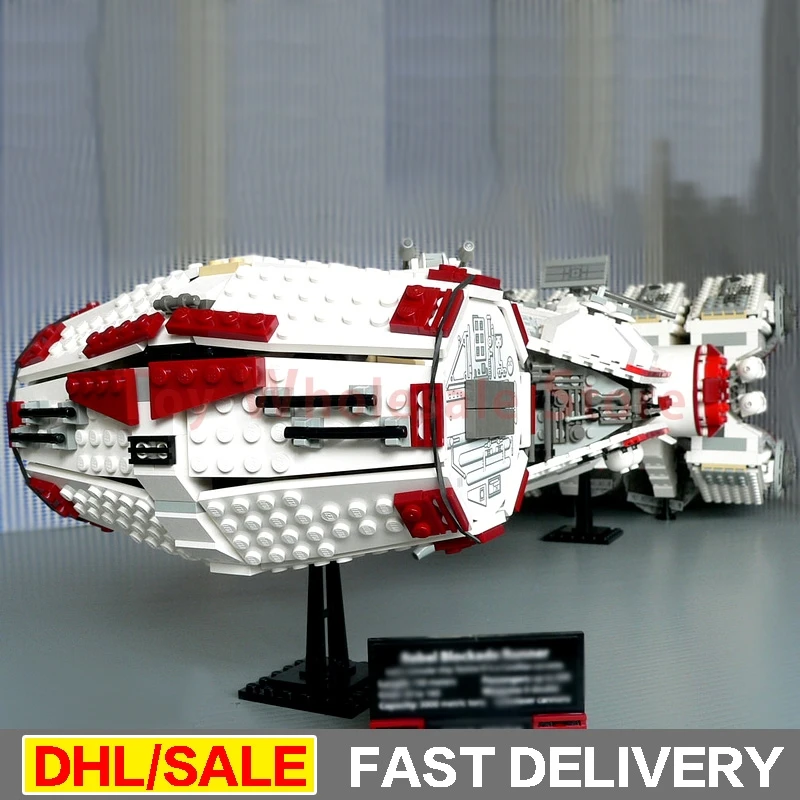 Lepin 05046 1748Pcs Star Wars Kits The Tantive IV Rebel Blockade Runner Set Building Blcoks Bricks Lepins Toys Clone 10019 Lepin 05046 1748Pcs Star Wars Kits The Tantive IV Rebel Blockade Runner Set Building Blcoks Bricks Lepins Toys Clone 10019