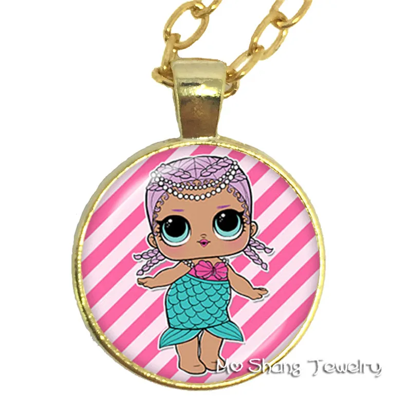 

Yanhong Jewelry Doll Glass Pendant Necklace Display Handheld Baby Surprise Action Children's Birthday Party Gift