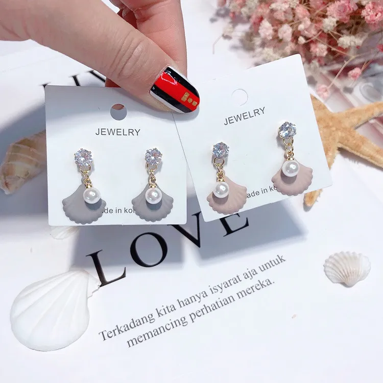 pearl shell earring Hypoallergenic fadeless alloy fashion jewelry stud earrings for women gift