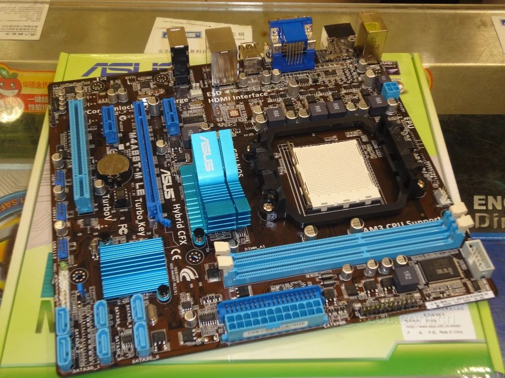 Материнская плата Asus M4A88T-M LE 880G Socket AM3 DDR3 16G для Phenom II/Athlon II/Sempron 100 uATX оригинальная б/у материнская плата