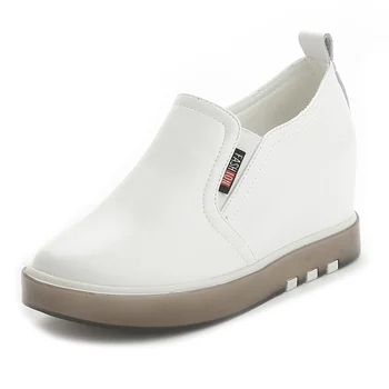 

White Sneakers Women 2019 Spring New Women Vulcanize Shoes Wedges Casual Shoes Woman Hidden Heel Chunky Sneakers Platforms Femme