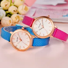 Luxo Moda Pulseira de Couro Quartz Analógico Rodada Relógio de Pulso Relógios Representante do mundo fashion Business watch & 2