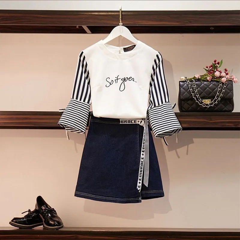 

2019 Summer Women Set Casual Letters Tops Skirts Sets Striped Tshirts Top + A Line Denim Short Skirt Whit Belt Two Piece Set