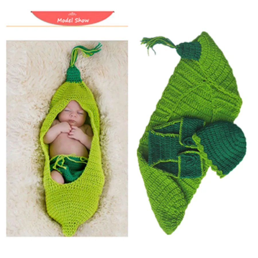 

Handmade crochet baby baby peas sleeping bags with no eaves beanie cap collocation shorts manual cocoon fashion photography proh