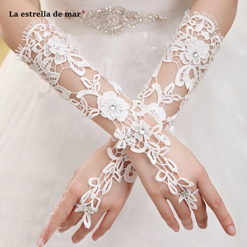 Accessoire mariage наличии Свадебные Перчатки Новый Белый с палец долго кружева бриллиантами свадебные Перчатки Оптовая невесты Перчатки