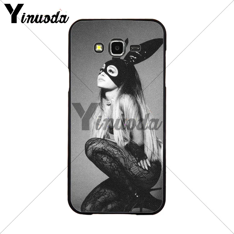 Cat Ar Ariana Grande