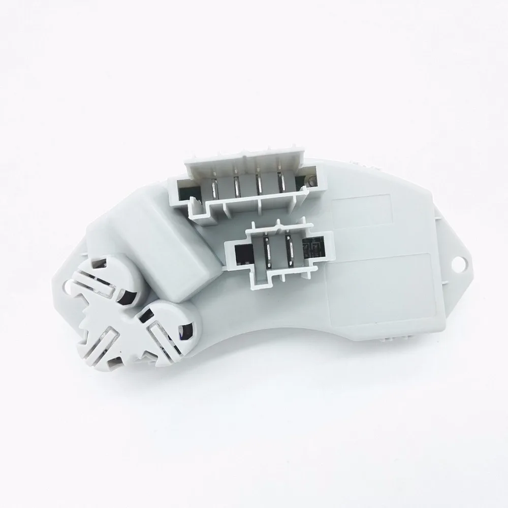 

Front Blower Motor Resistor For 2006-2015 E82 E90 E92 E93 E70 X5 F25 X3 E89 Z4 X1 X6 M3 M5 335D 330XI 323I 325I 34119146765