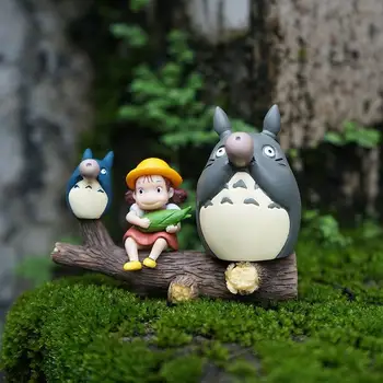 

A Set 4pcs Miniature 2 Totoro Play Flute Girl hold Corn , Ghibli Figurines Fairy Garden Supplies Terrarium Accessories Figurine