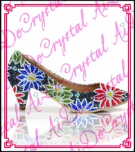 Aidocrystal plus größe frauen schöne sonnenblume design kristall damen kätzchen ferse bequeme schuhe