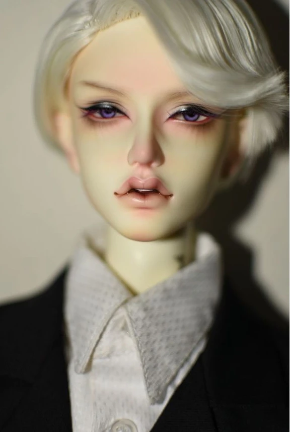 Dia Romatic 1/3 sd bjd полимерные фигурки модель тела для маленьких девочек и мальчиков куклы глаза высокое качество игрушки магазин макияж