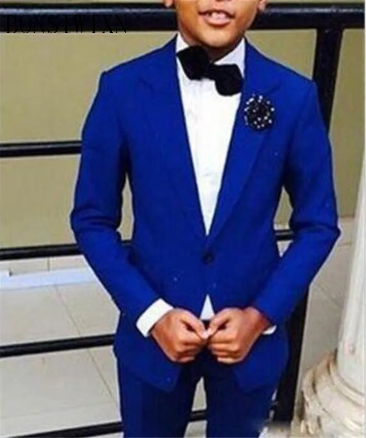 royal-blue-kids-wedding-suits-groom-tuxedos-two-piece-notched-lapel-flower-boys-children-party-suit-(jacket+pant+tie) (2)