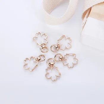 

5Pcs Golden Flower Hook Keychain Lobster Buckle Pet DIY Handmade Label Quick Clip Metal Label Quick Clip Popular Keychain