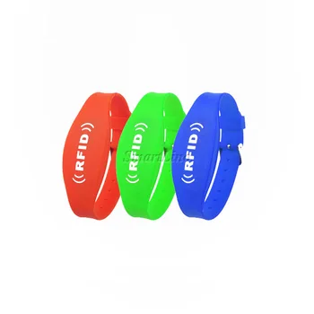 

NFC Tag 13.56MHZ RFID Silicone Wristband Waterproof RFID Bracelet with NTAG213 Chip for Swimming Pool