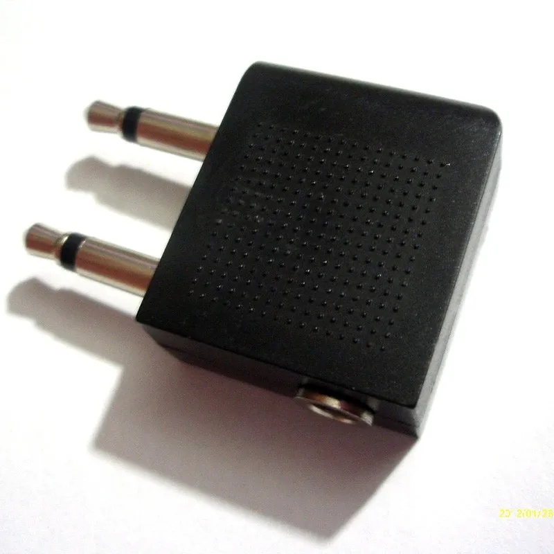 Посеребренный 3,5 мм стерео джек Airline наушники путешествия аудио конвертер адаптер для самолета Наушники Адаптер для устройства
