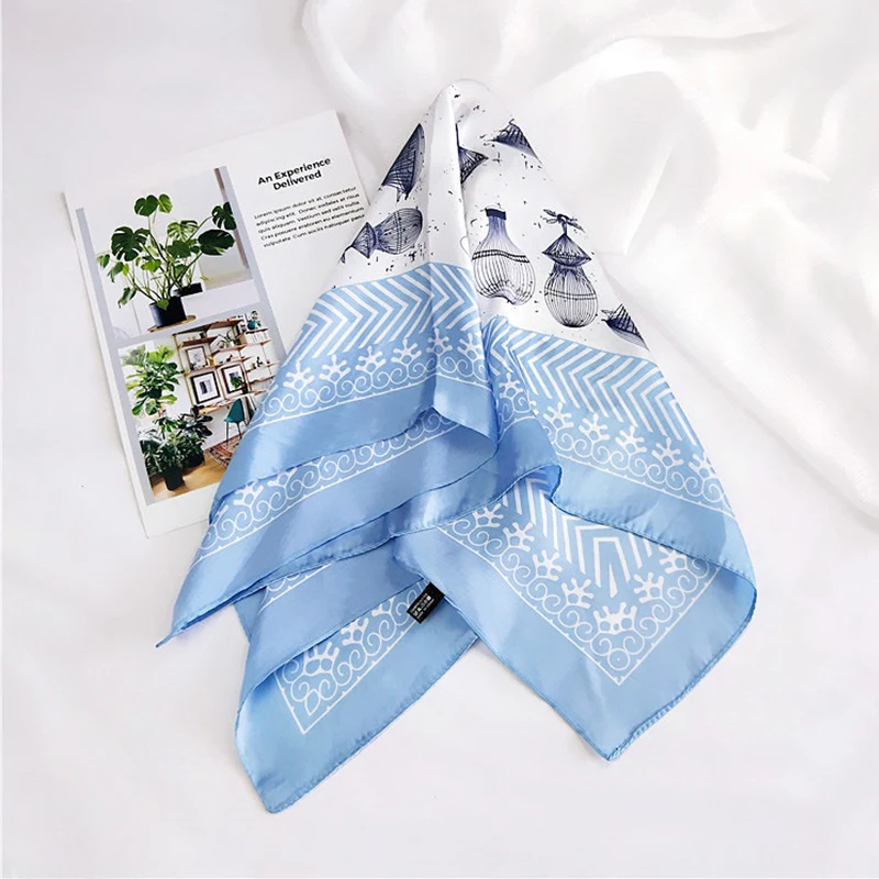 Print Flower Bandana Square Scarf For Ladies Fashion Wild Trend Silk Satin Hair Handkerchief Women Bag Geometric Printing