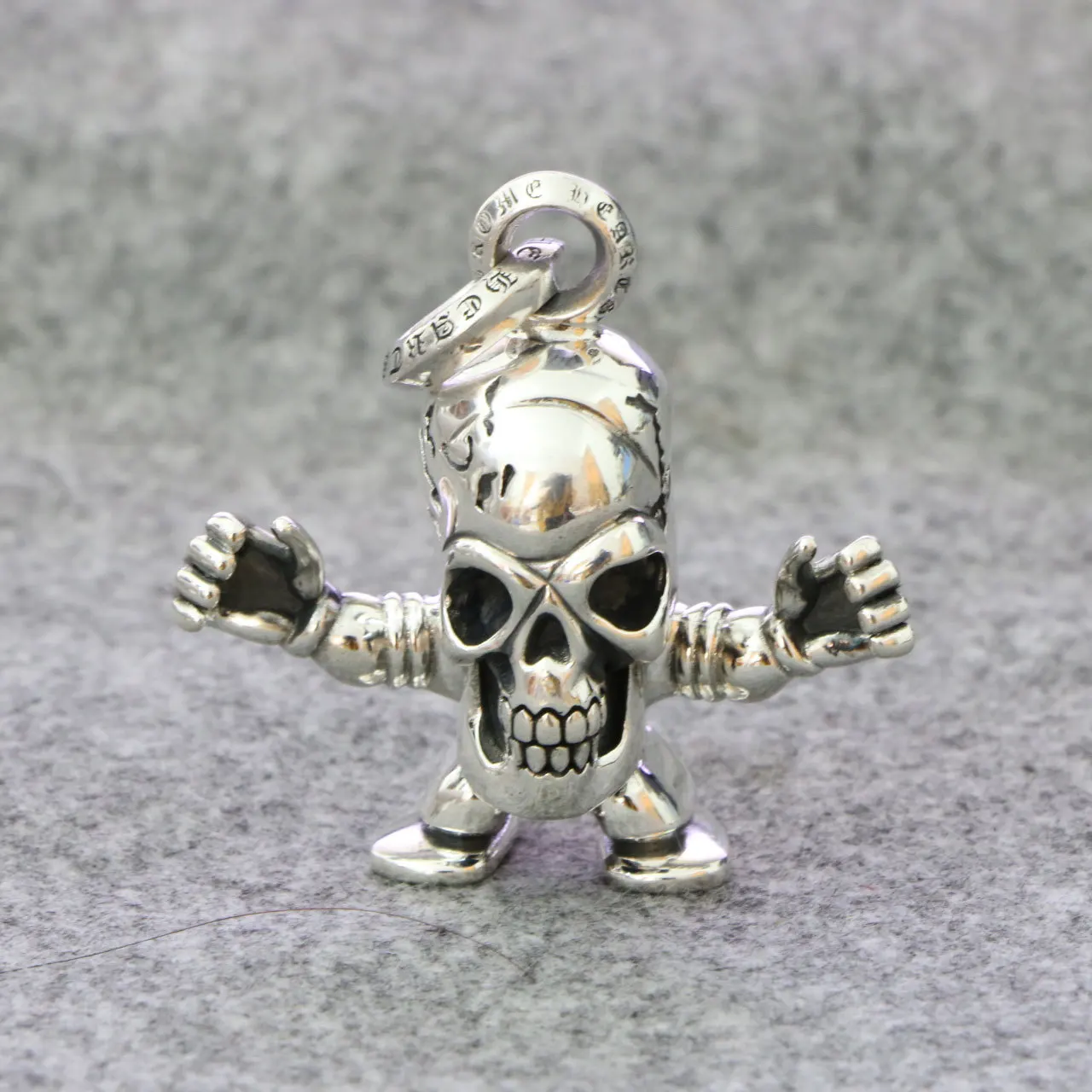 

Retro Thai Silver Personality hip-hop Punk Skull Pendant Hammer Thunder Creative Sterling Silver Pendant Male