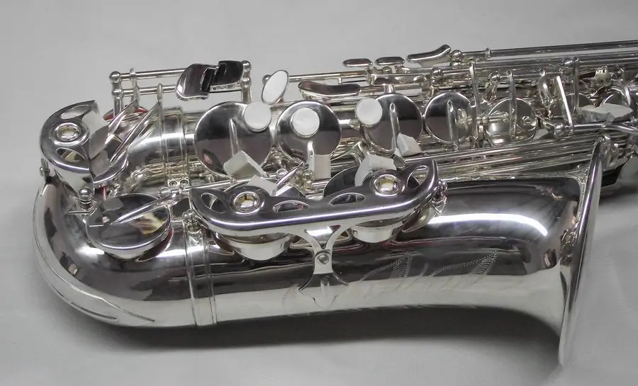 Улучшенный альт саксофон посеребренный отличный материал и тон