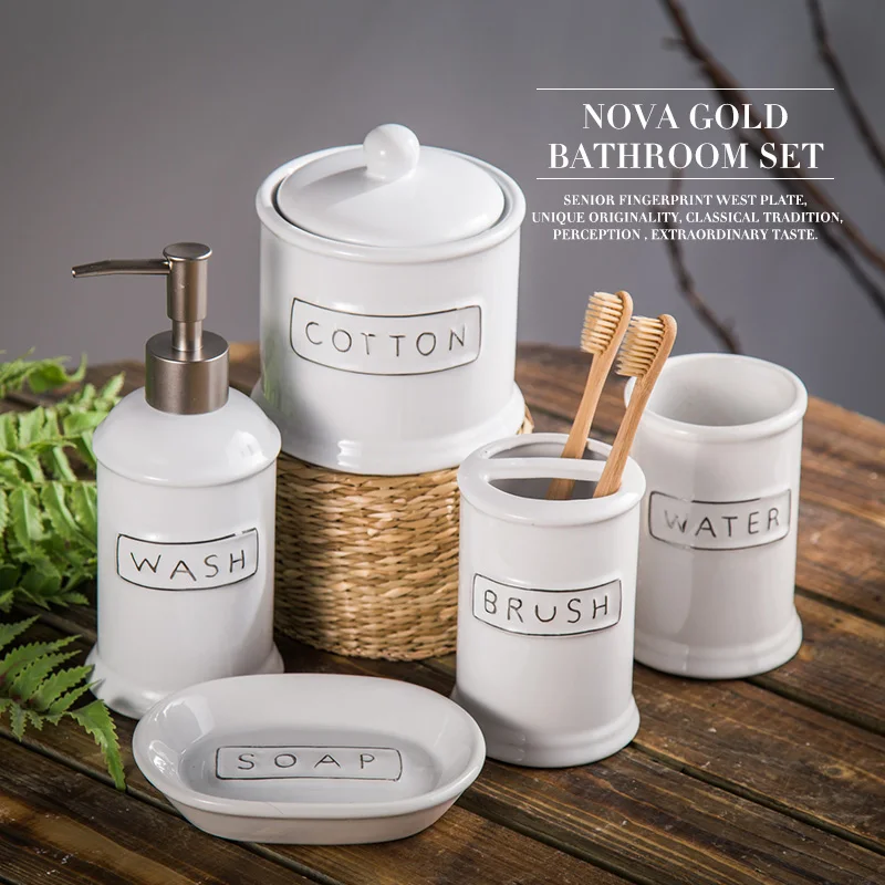 Ceramic Bathroom Set Five Piece Of Bathroom Item Fashion Modern