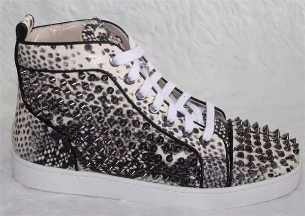 LTTL-New-Arrival-Spring-Fashion-Rivets-Cause-Shoes-Men-Flat-With-Shoes-Spike-Studded-Lace-Up (4)