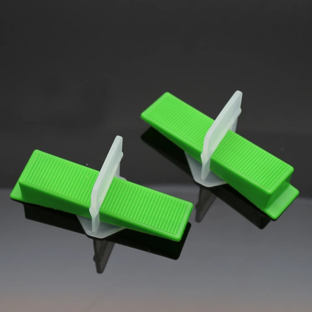 1.5(10)