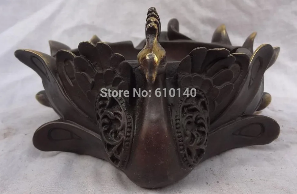 

Chinese Pure Bronze Gilt Carved Phoenix Head Statue Bird Peacock Bowl Ashtray