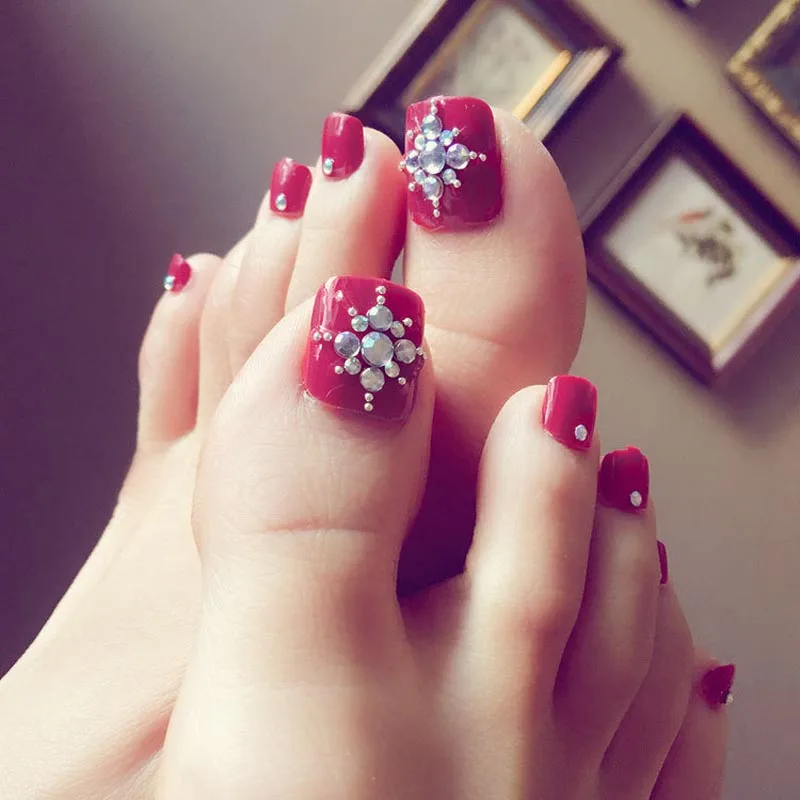 

24 Pcs/Set Foot False Nail Tips Shining Rhinestone Fake Toes Nails With Glue Toe Art Tool For Women Lady HB88