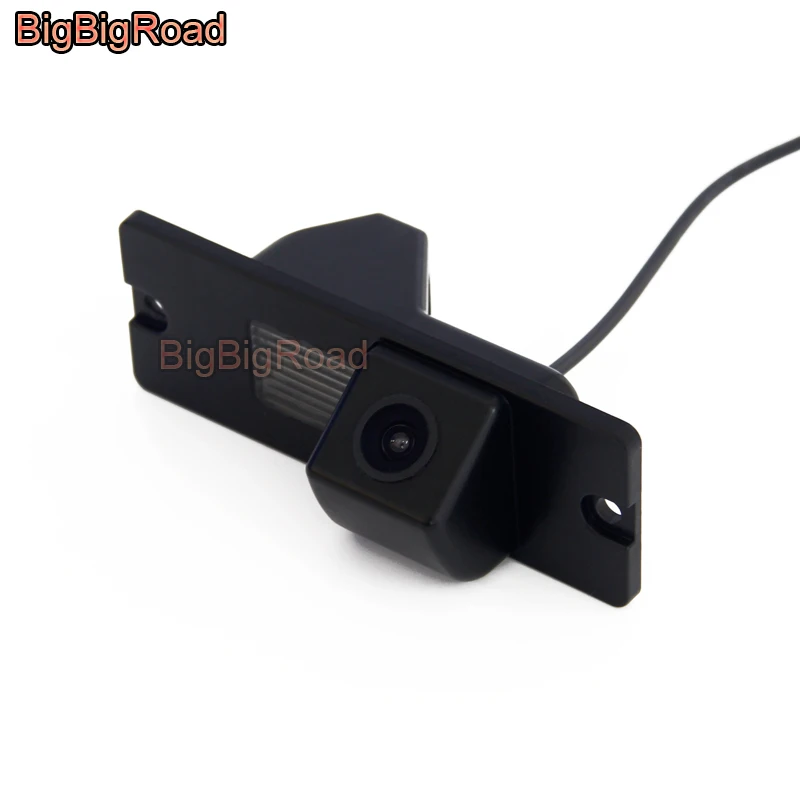

BigBigRoad Car Rear View Backup Parking CCD Camera For mitsubishi V6 V8 V97 Zinger Freeca Montero DION Pajero Sport 2006-2017