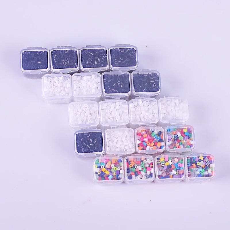 2.6mm Hama Beads (2)