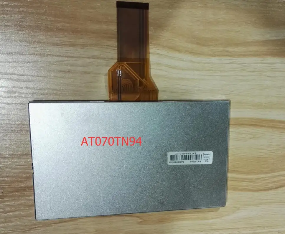 

7 inch AT070TN94 165 * 100 * 5 mm high brightness vehicle DVD LCD screen