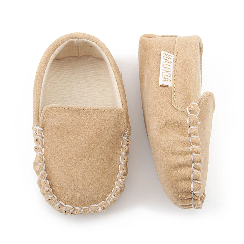 Новорожденный однотонный Повседневный детские ботинки мокасины Moccs мелкая мягкая подошва детская обувь для малышей для 0-18 месяцев для маленьких мальчиков и девочек