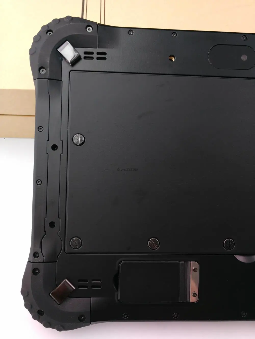 EM-I12 Rugged Tablet (31)