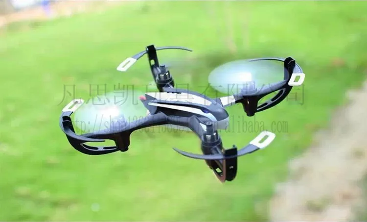 RC X4 البسيطة 2.4g طائرات التحكم عن بعد هليكوبتر UFO الطيران لعبة مجسمة ألعاب للأولاد فلاش يطير القرص هدية الأطفال اللعب في الهواء الطلق