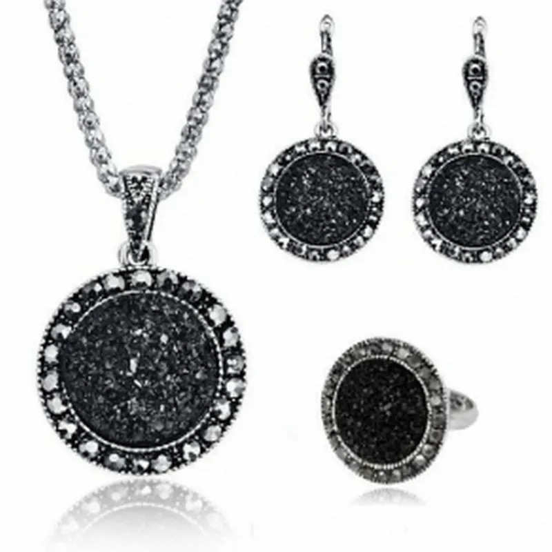 Jewelry Set Fashion Jewelry Black Ring Necklace Earrings Three Piece Woman's Jewelry Accessories Wholesale Jewelry Set Fashion Jewelry Black Ring Necklace Earrings Three Piece Woman's Jewelry Accessories Wholesale